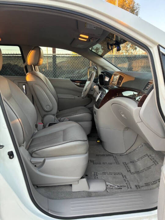 2012 Nissan Quest