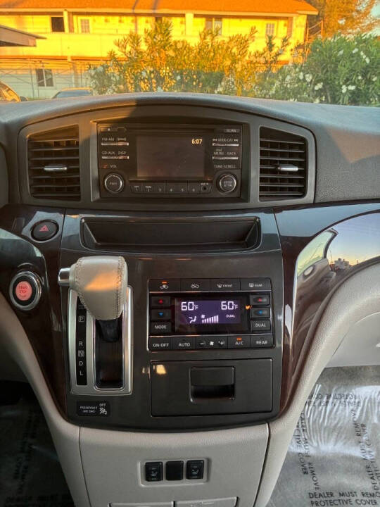 2012 Nissan Quest