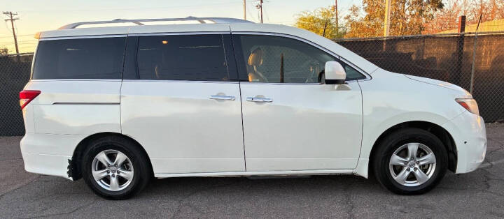 2012 Nissan Quest