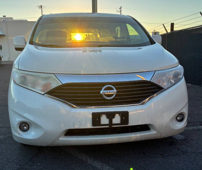 2012 Nissan Quest
