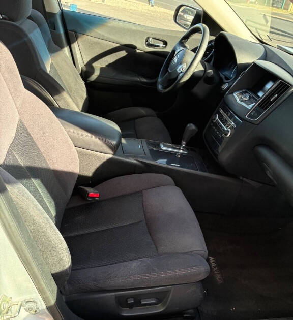 2014 Nissan Maxima
