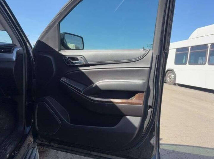 2017 Chevrolet Tahoe - Photo 20