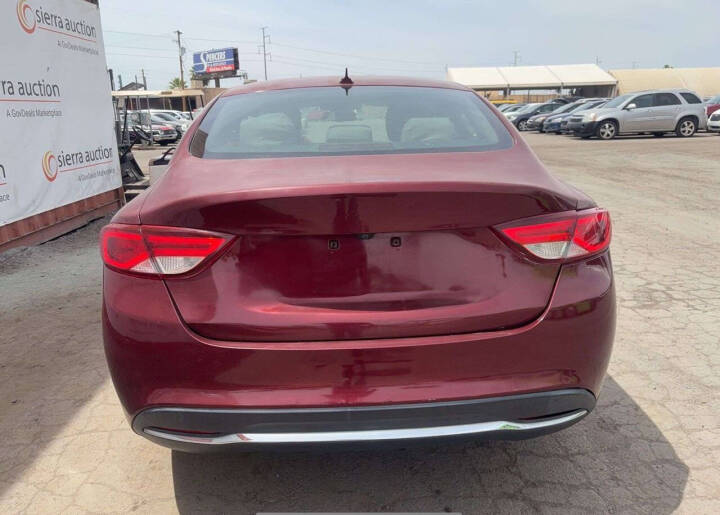 2017 Chrysler 200