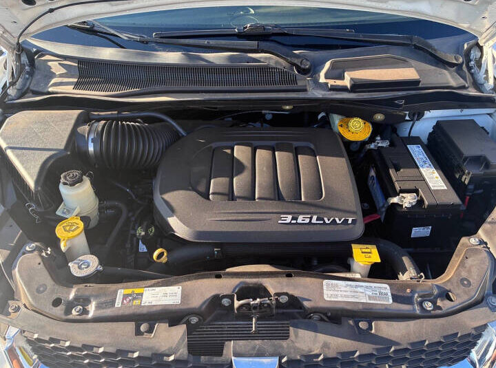 2017 Dodge Grand Caravan SE - Photo 12
