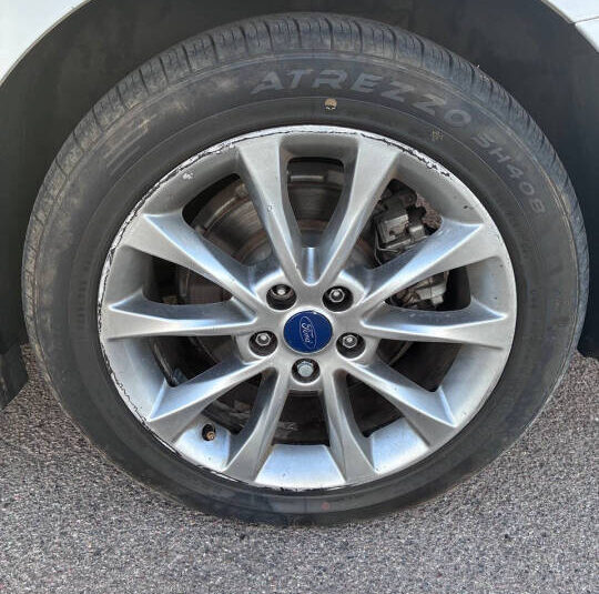 2017 Ford Fusion Hybrid SE - Photo 18