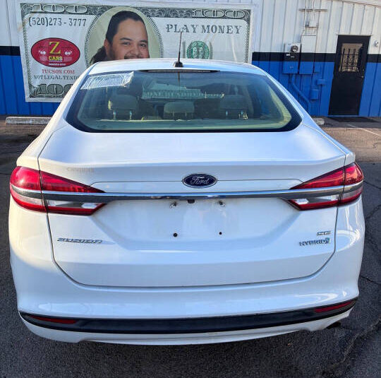 2017 Ford Fusion Hybrid SE - Photo 10