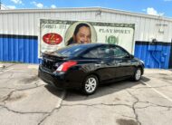 2017 Nissan Versa