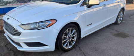 Why Used Vehicles in Tucson, AZ Are A Smart Choice For Uber Drivers?