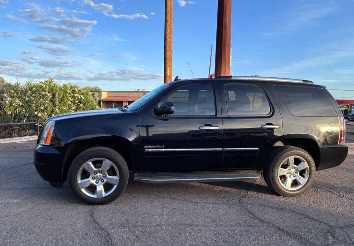How Do Auto Dealerships in Tucson, AZ Determine the Value Of Your Trade-In?